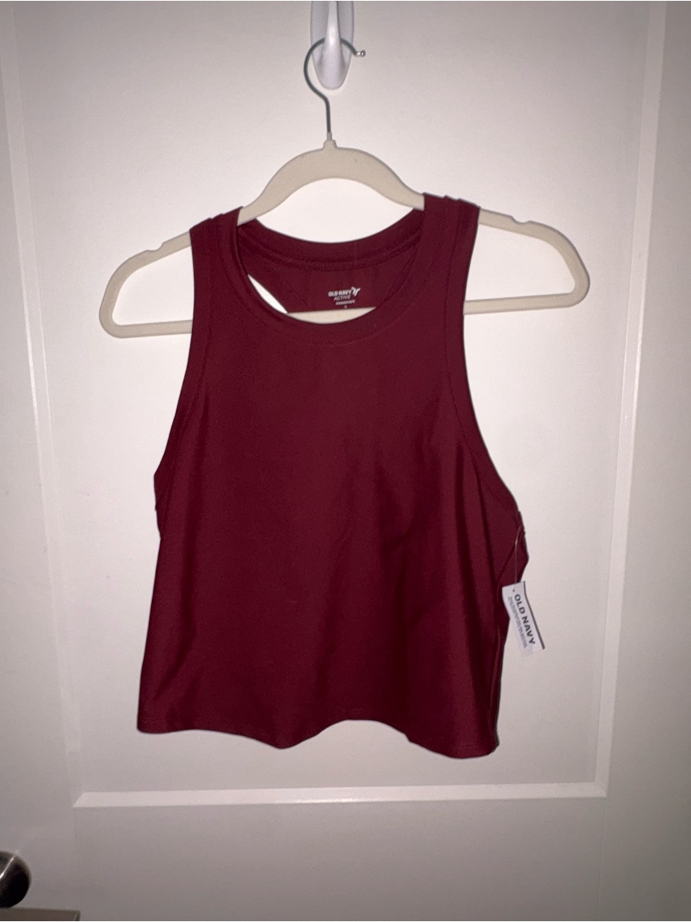 Old Navy ACTIVE powersoft Women's Burgundy High-Neck Racerback Tank